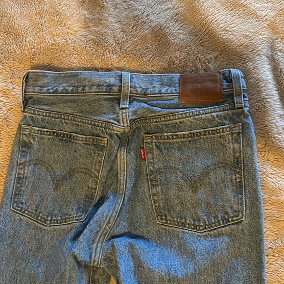Levi’s Wedgie Straight - Picture 6 of 7